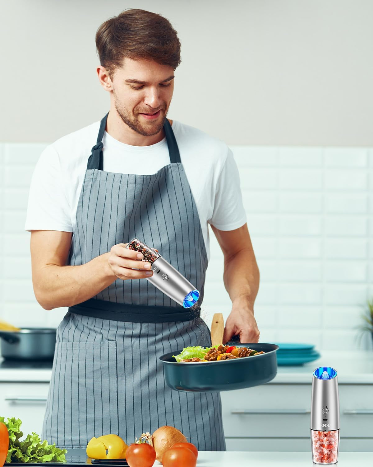 RECHARGEABLE Salt and Pepper Grinder Set,Automatic Pepper Mill,Usb Rechargeable,Adjustable Coarseness,One-Handed Operation,Ceramic Burr,Refillable,Auto Grinders Shakers LED Light,Sliver