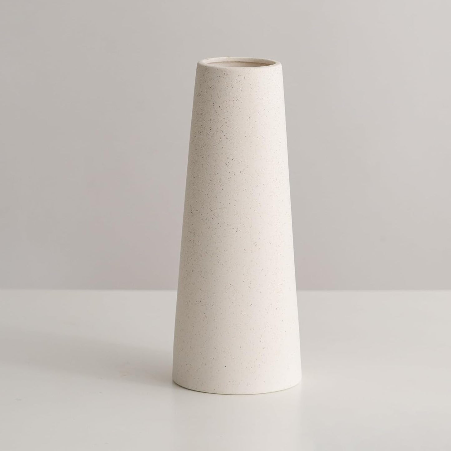 Black Ceramic Vase, 8.5 Inch Flowers Vase for Pampas Grass, Rustic Table Vase for Centerpieces, Simple Modern Vase for Home Office Decor - Matte Black