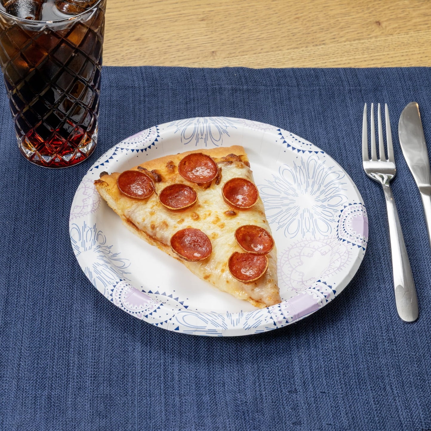 Disposable Paper Plates, 8.5", 100 Count